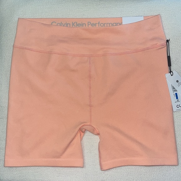 CALVIN KLEIN Performance ribbed high waist 5’’ stretch short nwt‎ - Picture 2 of 5